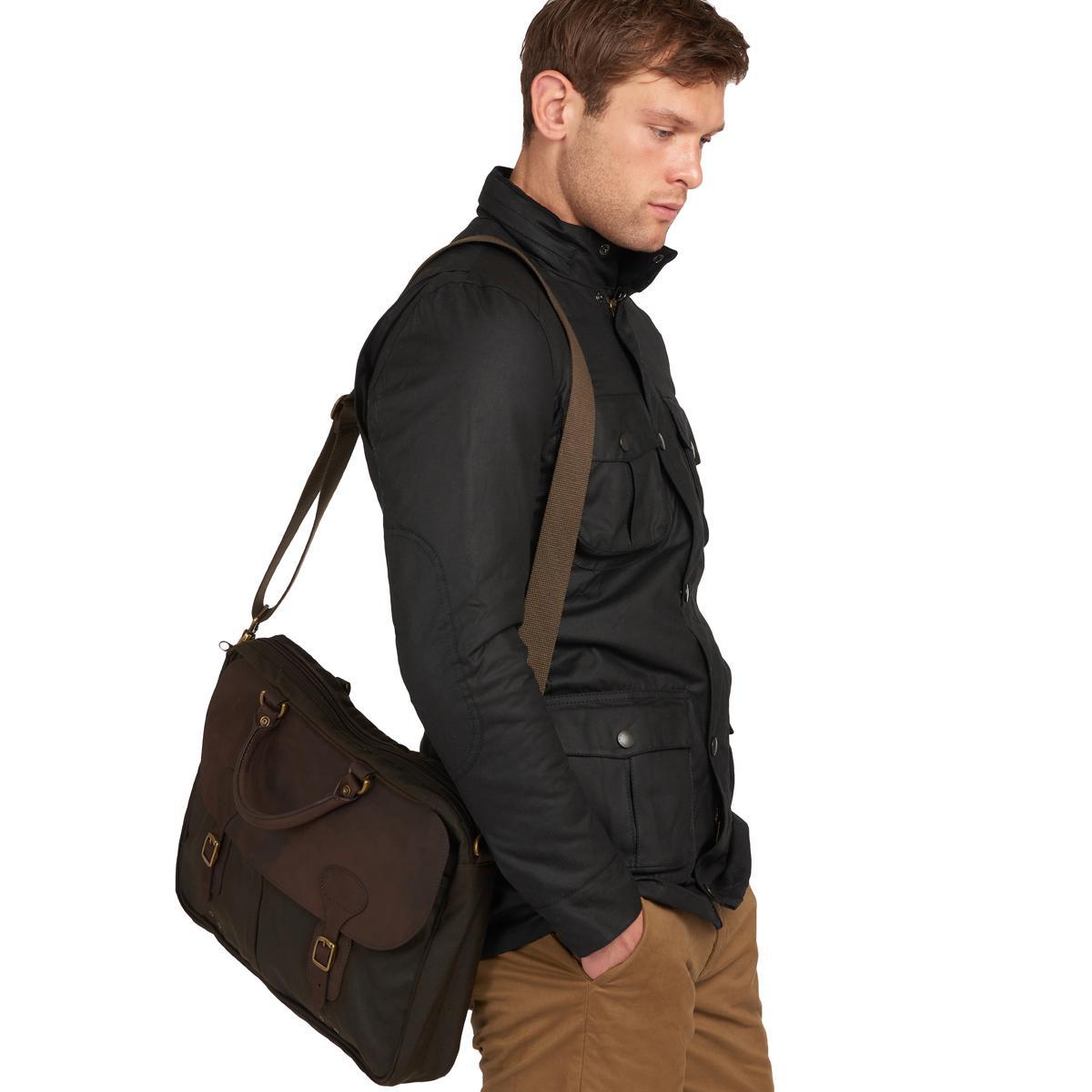 (取寄) バブアー ワックス レザー 4L ブリーフケース Barbour Wax Leather 4L Briefcase Navy Barbour Wax Leather Briefcase | Farm House Tack