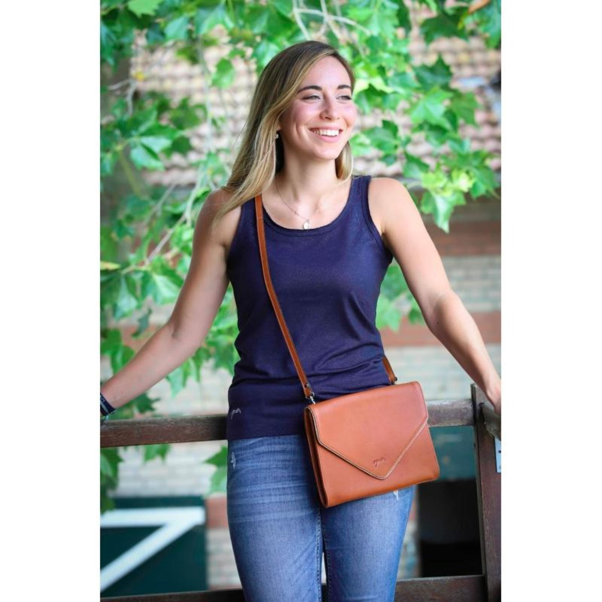 Penelope Laure Clutch