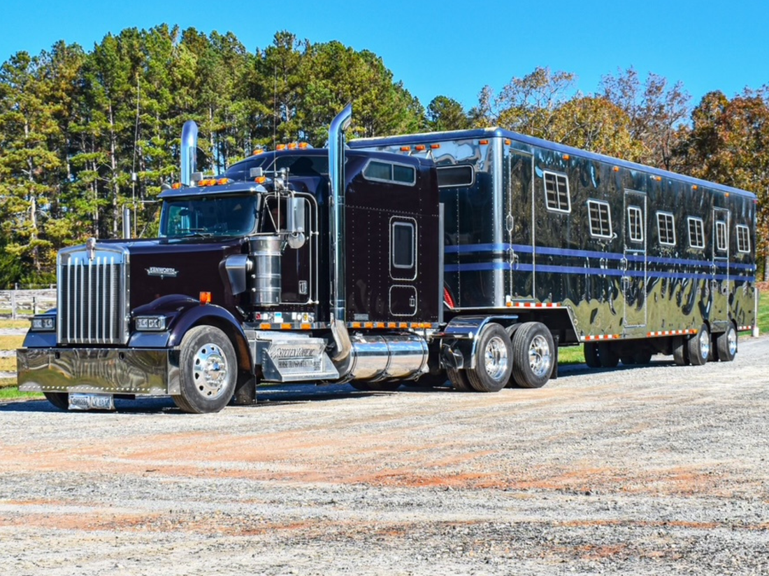 Steven Loheac Horse Transportation