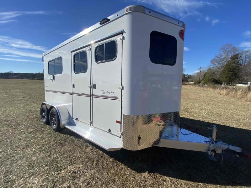 Horse Trailer Buying Guide: What to Look for & When to Buy