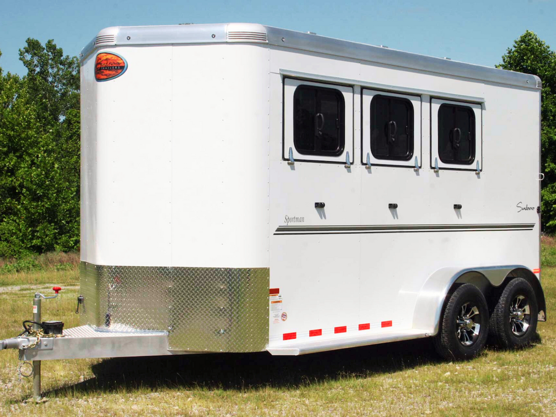 v nose horse trailer