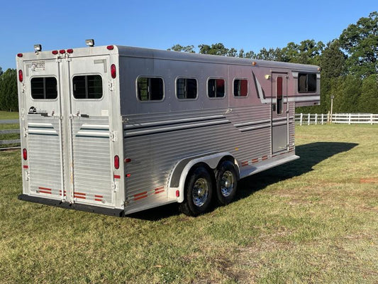 Silver Sundowner 4-horse weekender trailer