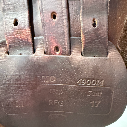 Ovation San Telmo 17" Used Close Contact Saddle