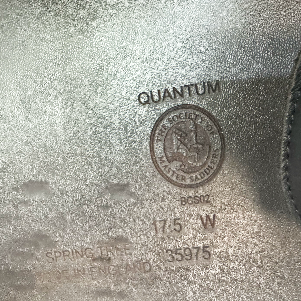 Black Country  Quantum 17.5" Used Close Contact Saddle