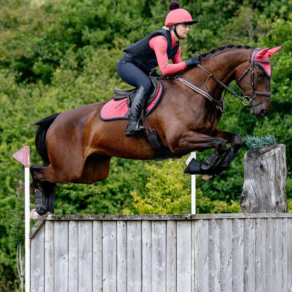 LeMieux Suede Close Contact Square Pad