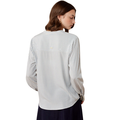 Ariat Women's Thornbeck Blouse model view in rainwashed stripe