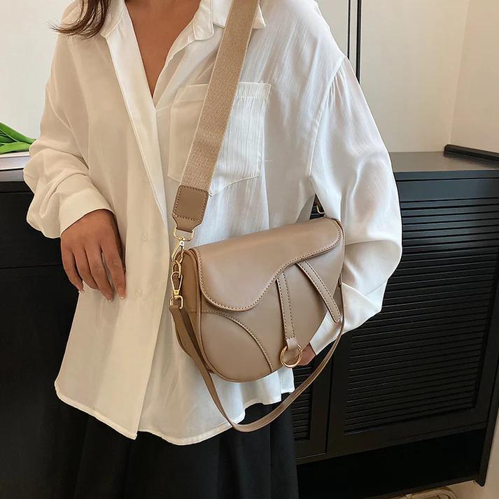 AWST Int'l Saddle Shoulder Handbag