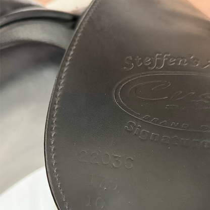 Customs Saddlery Steffan's Advantage Signature 17.5" Used Dressage Saddle