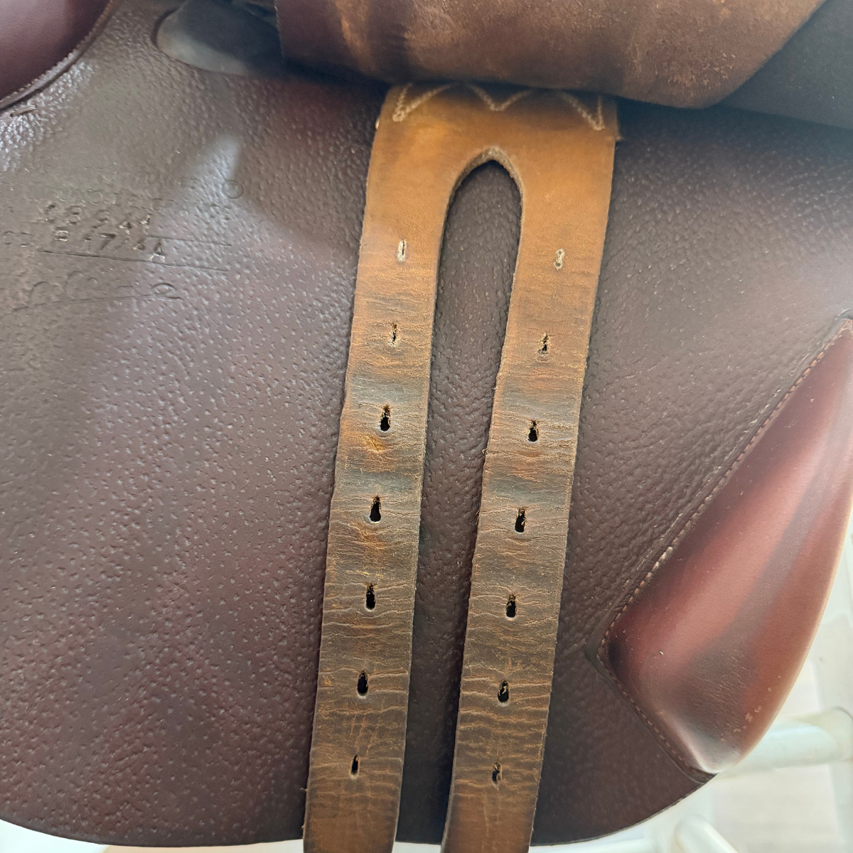 Bruno Delgrange Partition 17" Used Close Contact Saddle