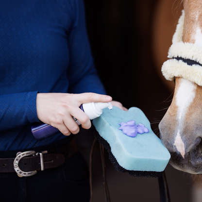 Dr. Hansen's Equine Apothecary Unicorn Foaming Shampoo