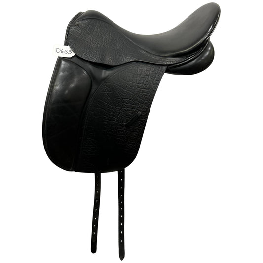 County Connection Buffalo 17.5” Used Dressage Saddle