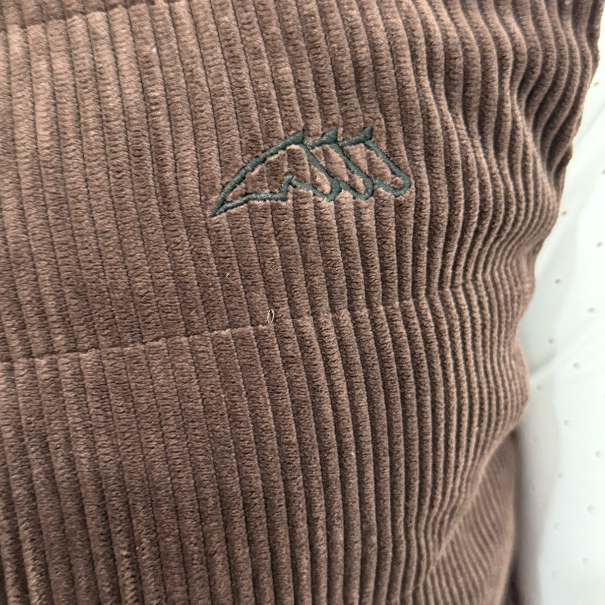 Equiline EQSIT Women's Lightweight Padded Vest-Cocoa Powder-Logo View