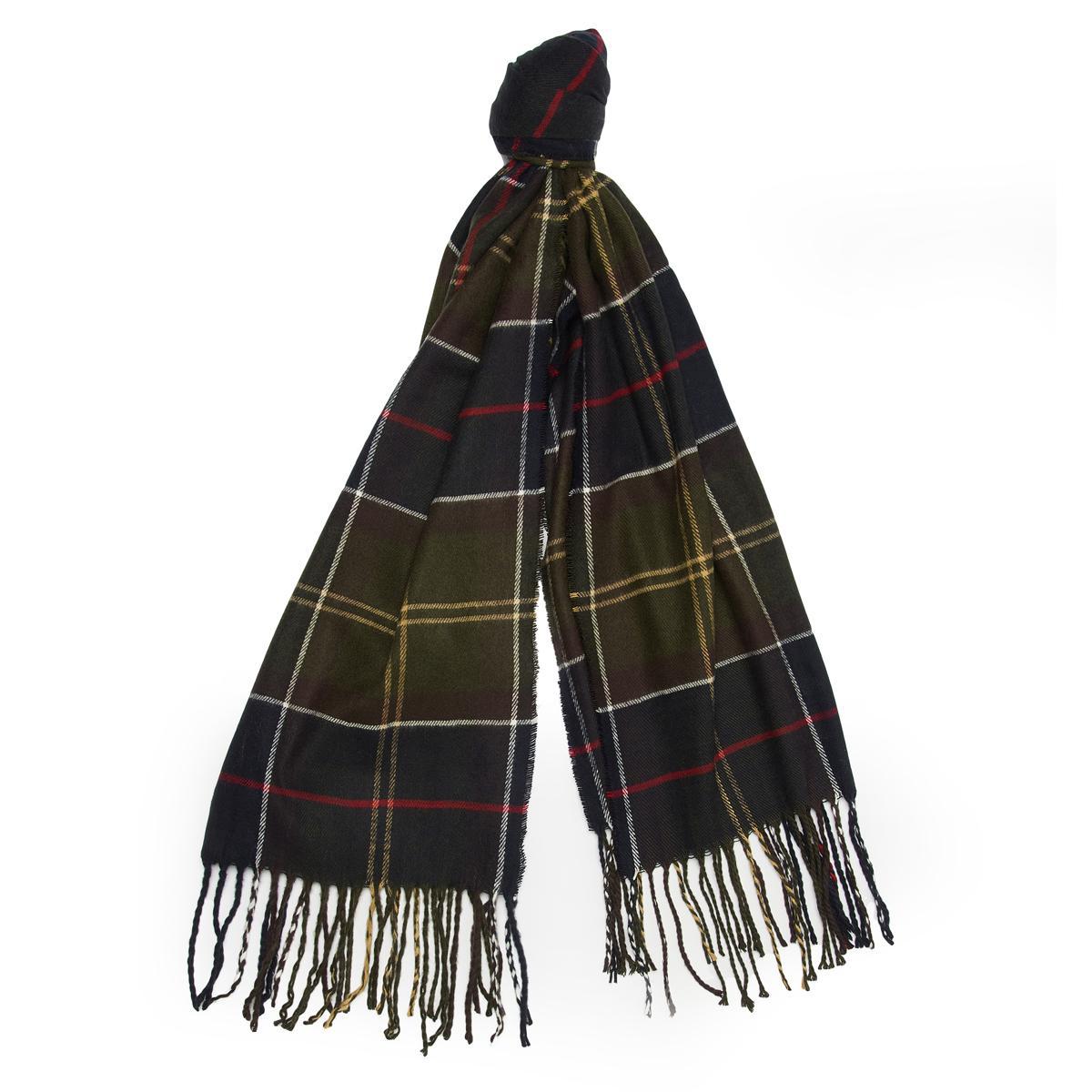 Barbour Dover Beanie & Hailes Scarf Gift Set