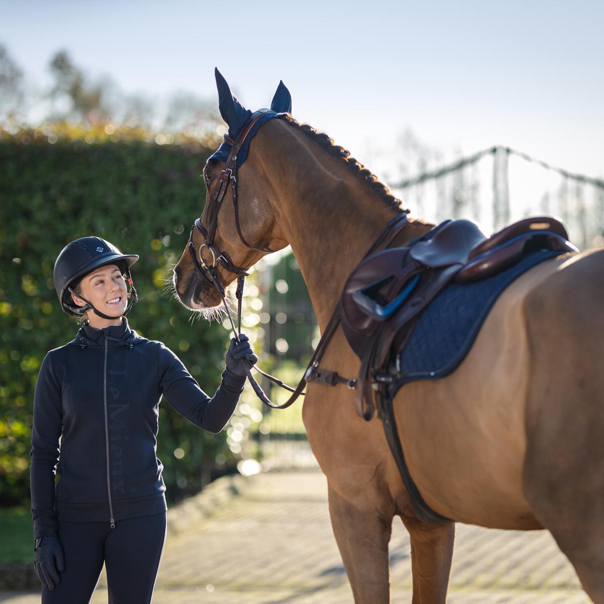 LeMieux Crystal Suede Close Contact Pad