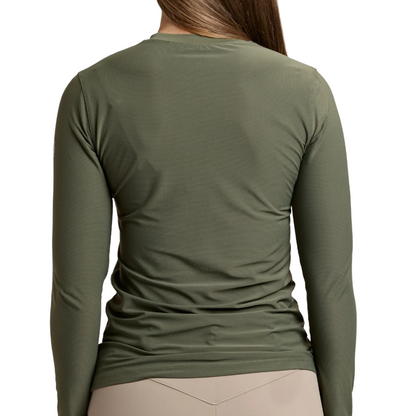 TKEQ Women's GlobeTROT Performance Top