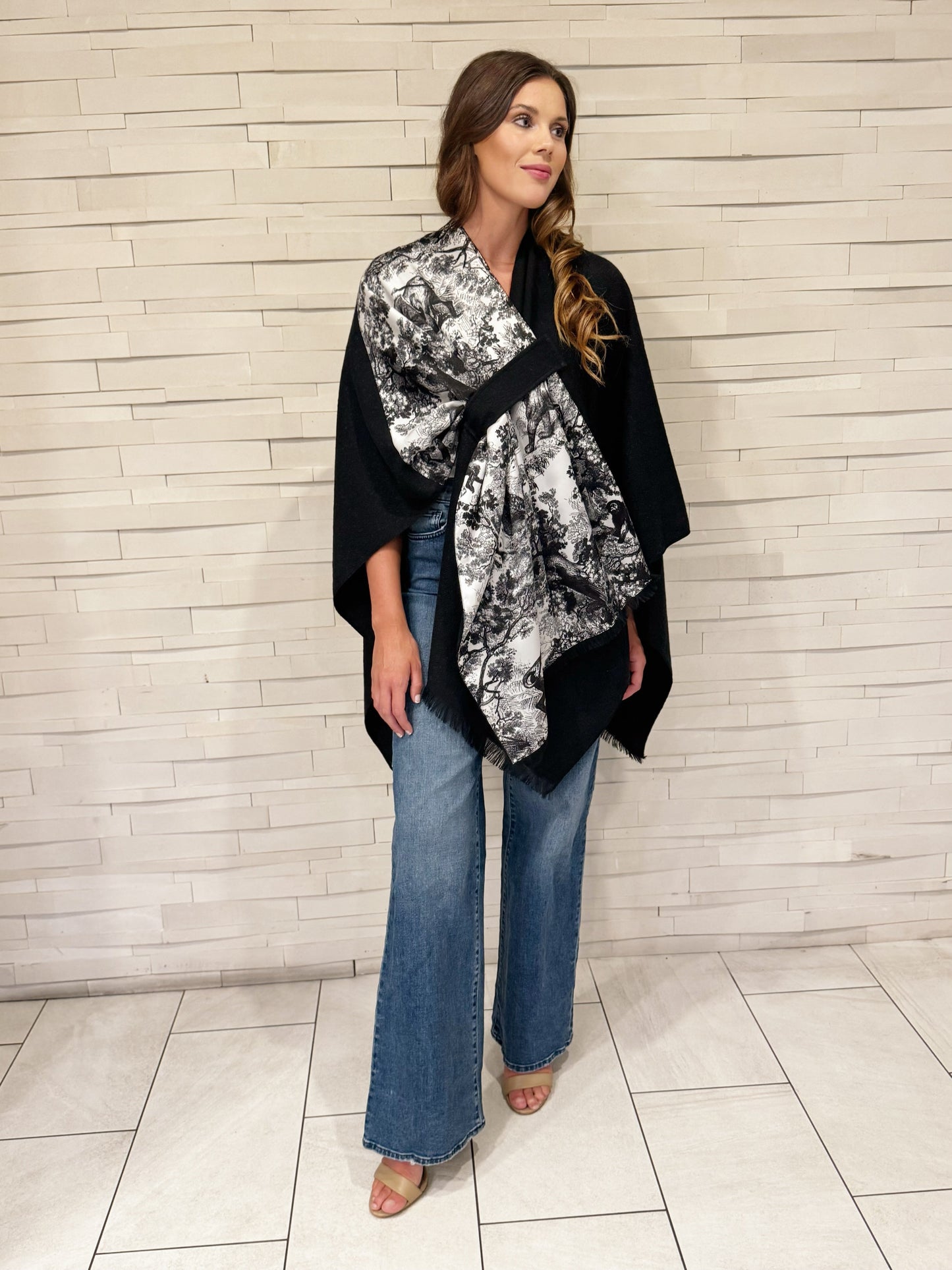 Pull Through Wrap / Black / Black Toile