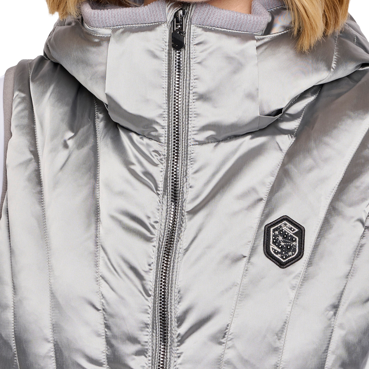Samshield Women's Shelyne Light Puffer Vest, Silver,  Zipper Collar view