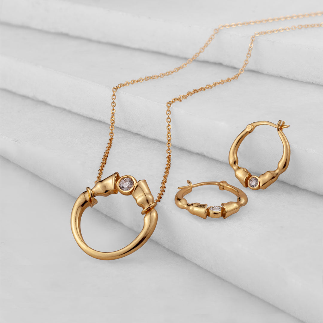 Urban Equestrian  Cavallo - Moissanite Horseshoe Earring in Gold
