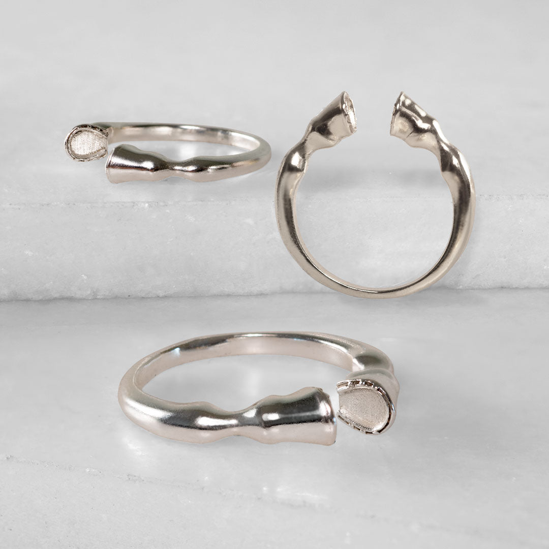 Urban Equestrian  Cavallo - Horse Hooves Equestrian Ring in Silver