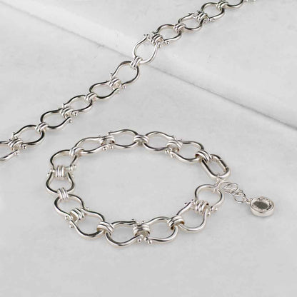 Urban Equestrian  Chapelle - Horseshoe Link Equestrian Bracelet in Silver
