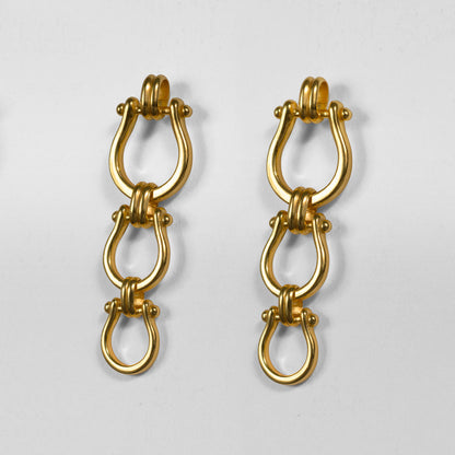 Urban Equestrian  Chapelle - Horseshoe Link Earring in Gold