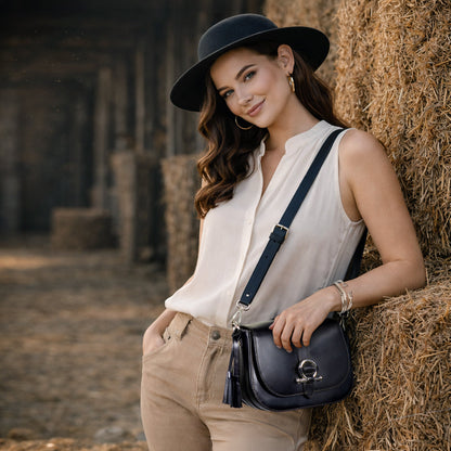 Urban Equestrian  Del Rey - Equestrian Horse Bit Crossbody Luxury Leather Handbag in Black