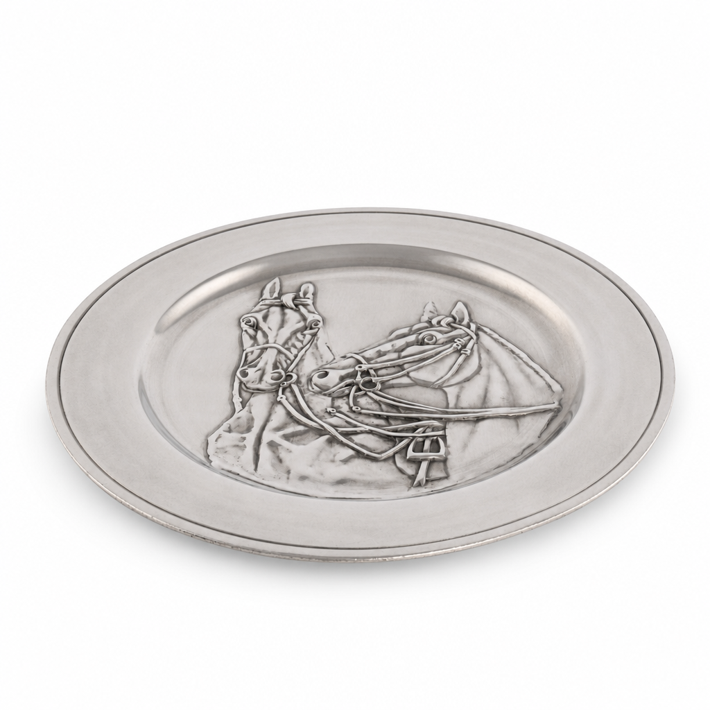 Vagabond House - Pewter Thoroughbred Horse Charger