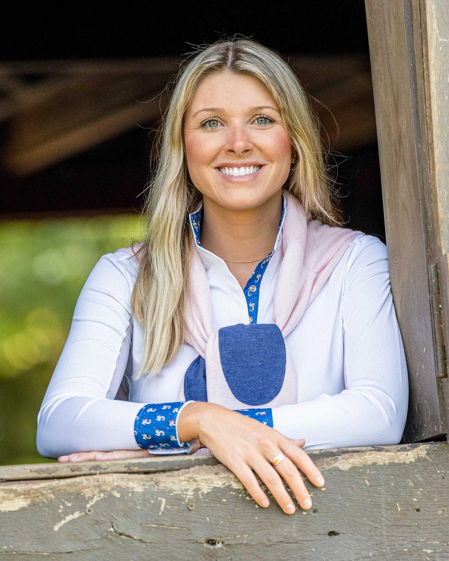 Essex Classics  Seahorsin' Around Ladies Talent Yarn Straight Collar Long Sleeve Show Shirt