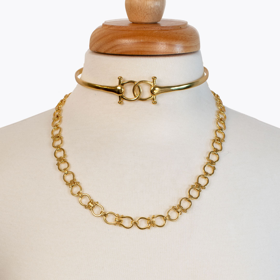 Urban Equestrian  Chapelle - Horseshoe Link Equestrian Necklace in Gold