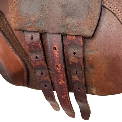 Ovation San Telmo 17" Used Close Contact Saddle