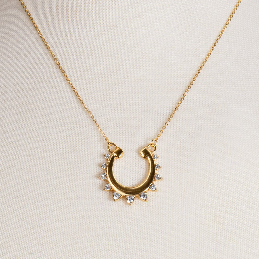 Urban Equestrian  Anola - Diamond Cut Horseshoe Necklace in Gold