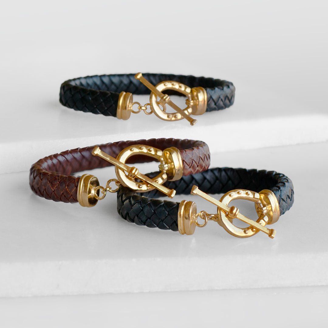Urban Equestrian  Aristo - 14K Gold Vermeil Brown Leather Horseshoe Bracelet
