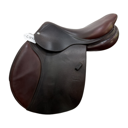 CWD SE01 17" Used Flat Seat Close Contact Saddle