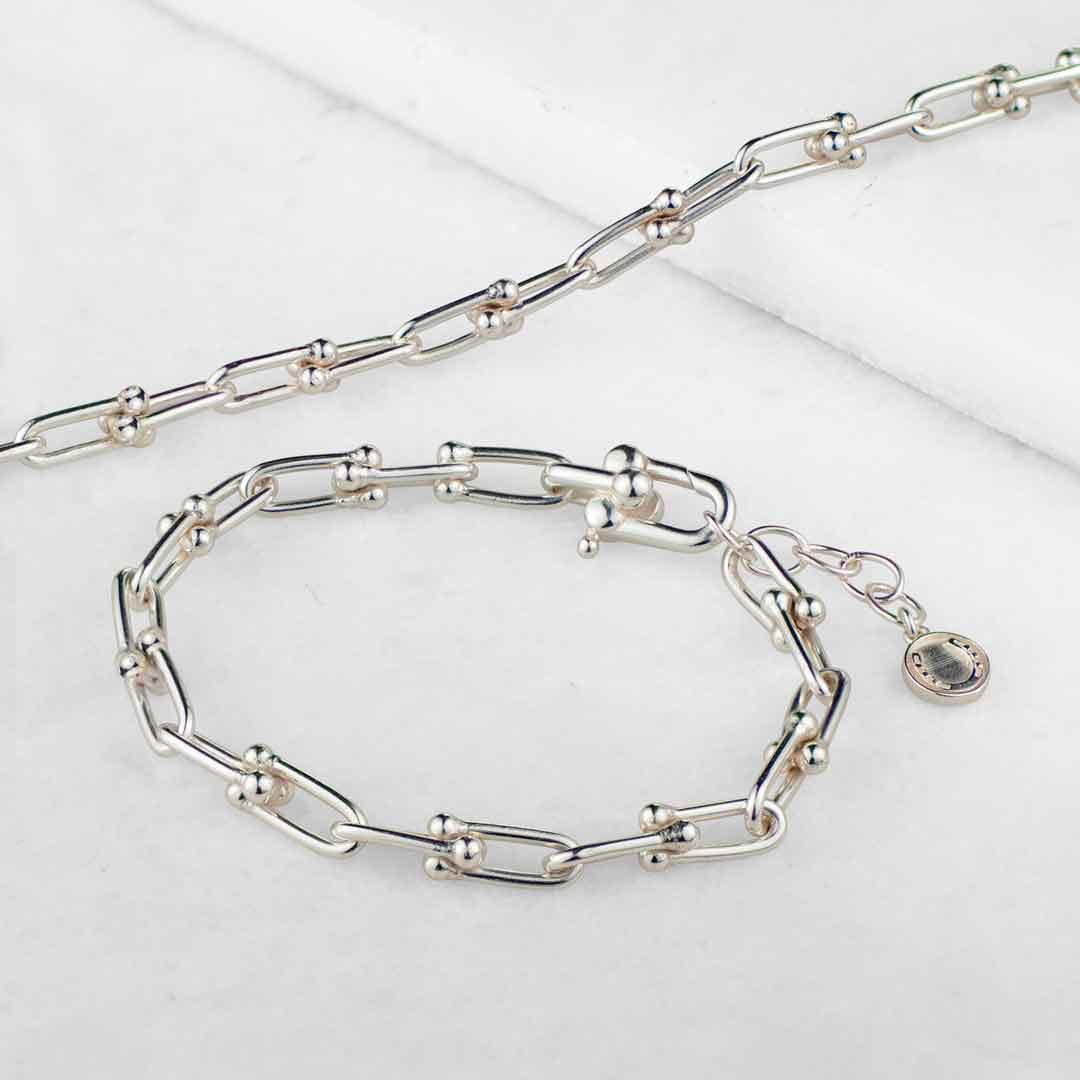 Urban Equestrian  Bellamy - Horseshoe Link Equestrian Bracelet in Silver