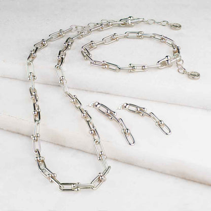 Urban Equestrian  Bellamy - Horseshoe Link Equestrian Necklace in Silver