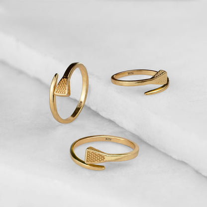 Blacksmith - Horseshoe Nail Wrap Around Equestrian Ring in Gold