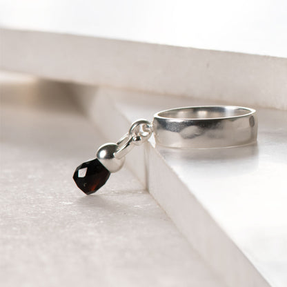 Urban Equestrian  Brio - Black Onyx Horse Bit Equestrian Ring in Silver