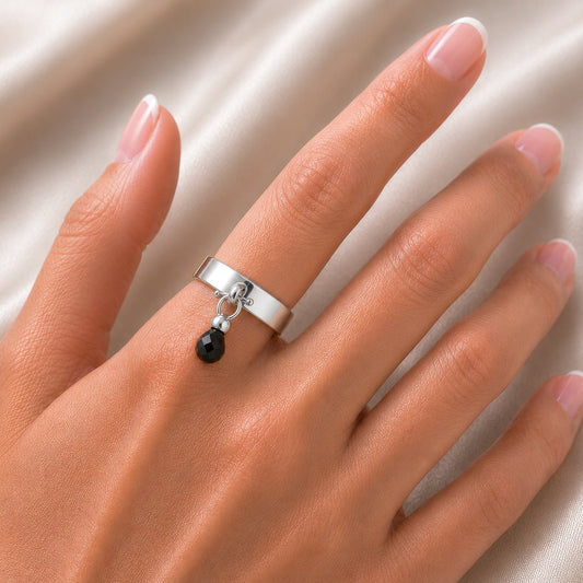 Urban Equestrian  Brio - Black Onyx Horse Bit Equestrian Ring in Silver