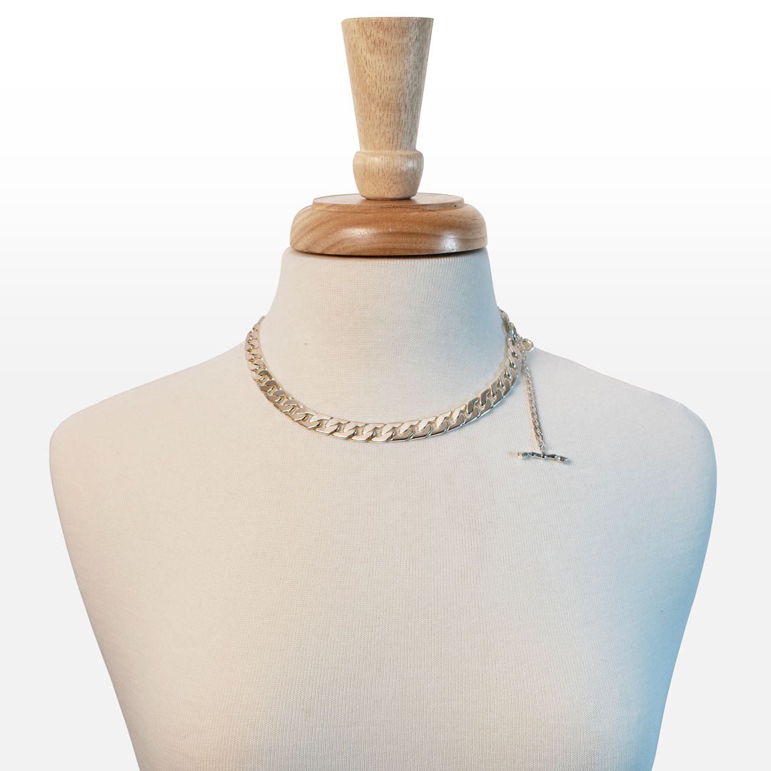 Urban Equestrian  Cadence - Convertible Equestrian Curb Chain T-Bar Necklace in Silver