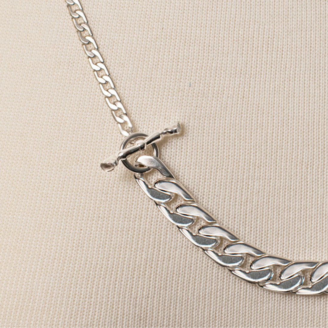 Urban Equestrian  Cadence - Convertible Equestrian Curb Chain T-Bar Necklace in Silver