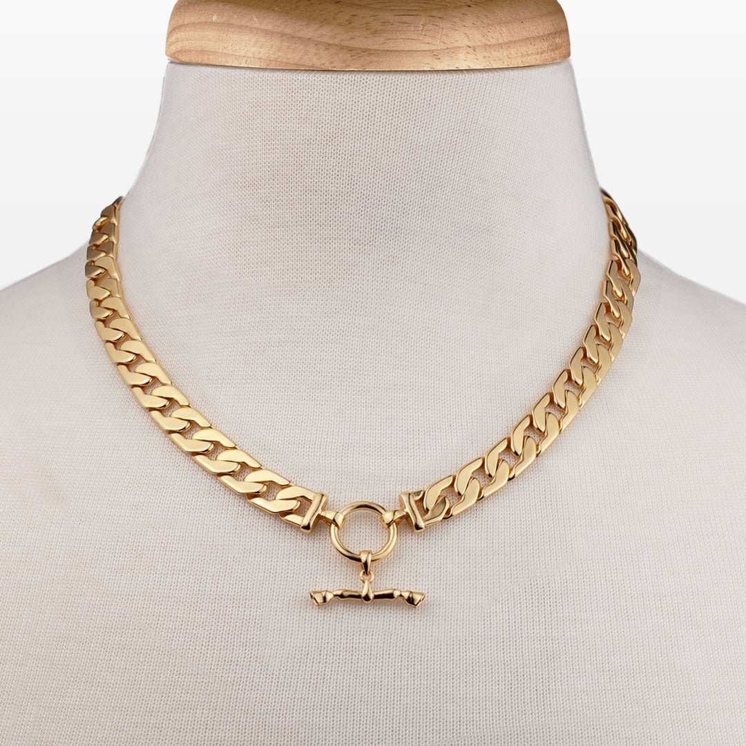 Urban Equestrian  Cadence - Equestrian Curb Chain T-Bar Necklace in Gold