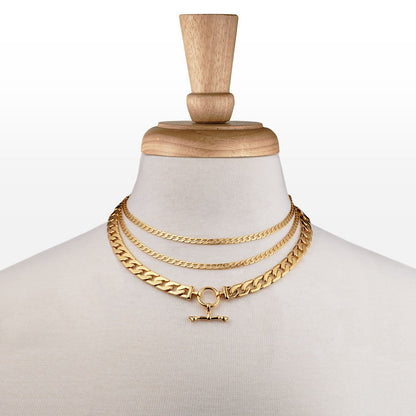Urban Equestrian  Cadence - Equestrian Curb Chain T-Bar Necklace in Gold