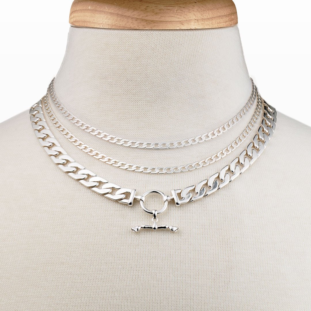 Urban Equestrian  Cadence - Equestrian Curb Chain T-Bar Necklace in Silver
