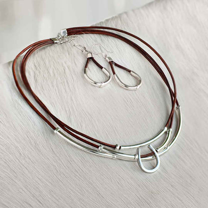Urban Equestrian  Calista - Equestrian Horseshoe Necklace on Brown Leather