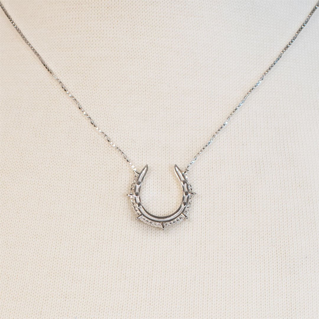 Urban Equestrian  Canteen - Equestrian Horseshoe Necklace in Silver