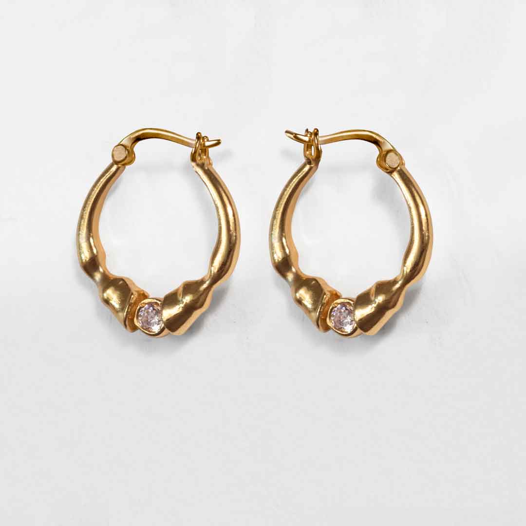 Urban Equestrian  Cavallo - Moissanite Horseshoe Earring in Gold