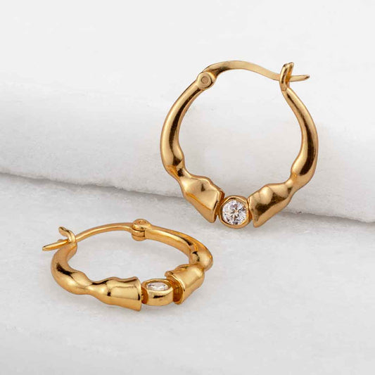 Urban Equestrian  Cavallo - Moissanite Horseshoe Earring in Gold