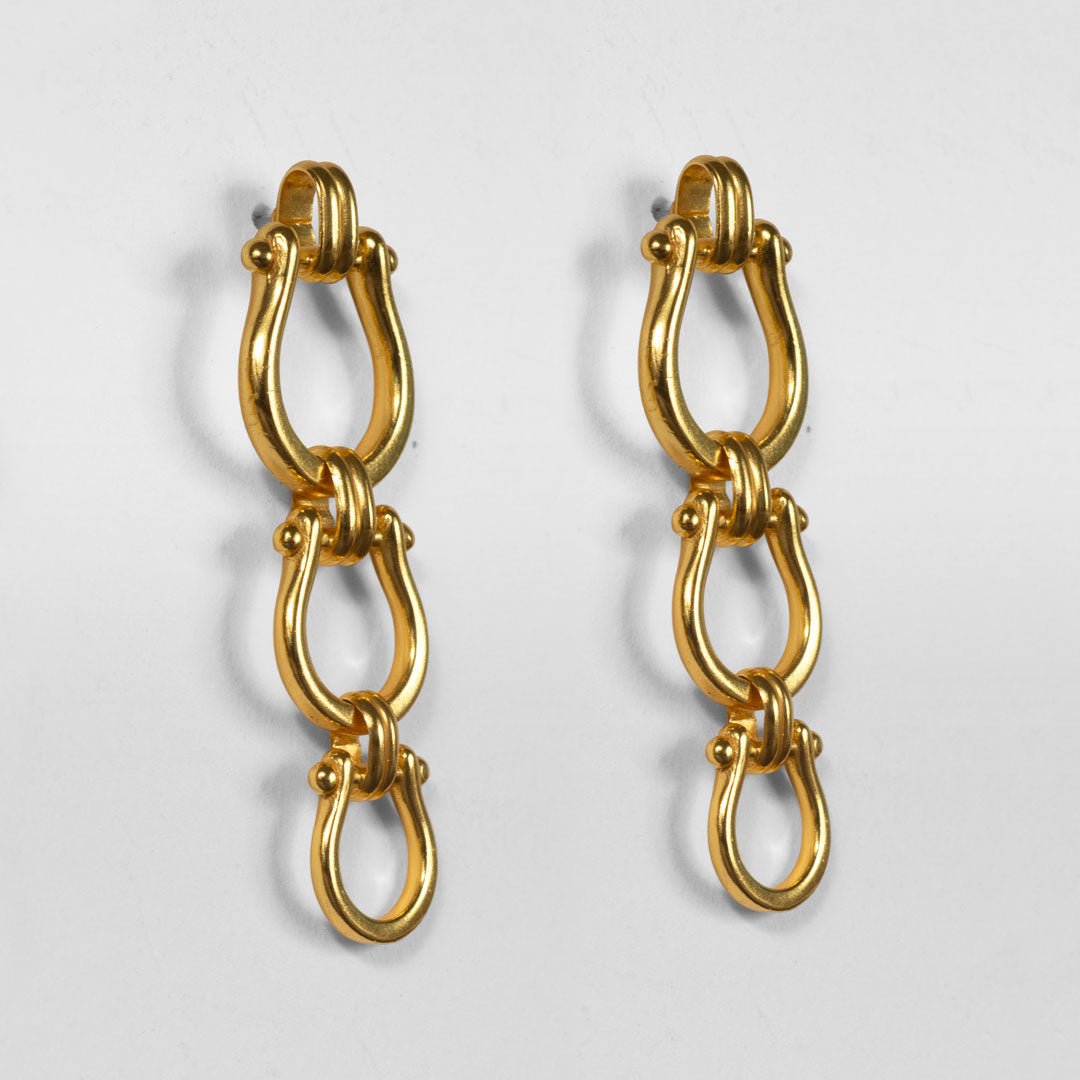 Urban Equestrian  Chapelle - Horseshoe Link Earring in Gold