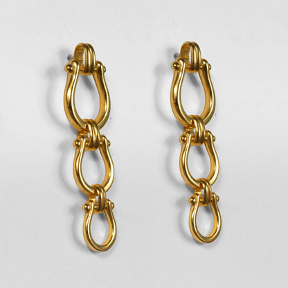 Urban Equestrian  Chapelle - Horseshoe Link Earring in Gold