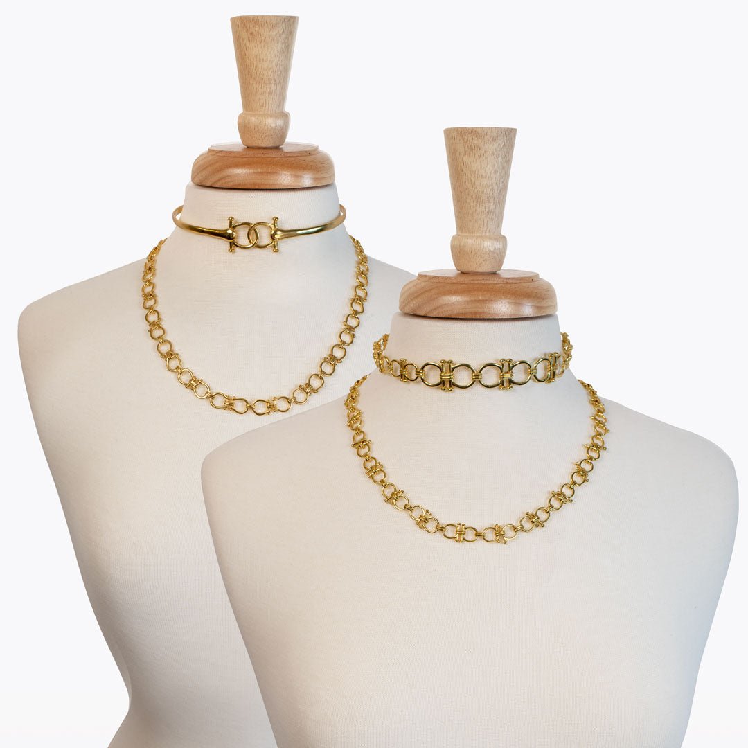 Urban Equestrian  Chapelle - Horseshoe Link Equestrian Necklace in Gold